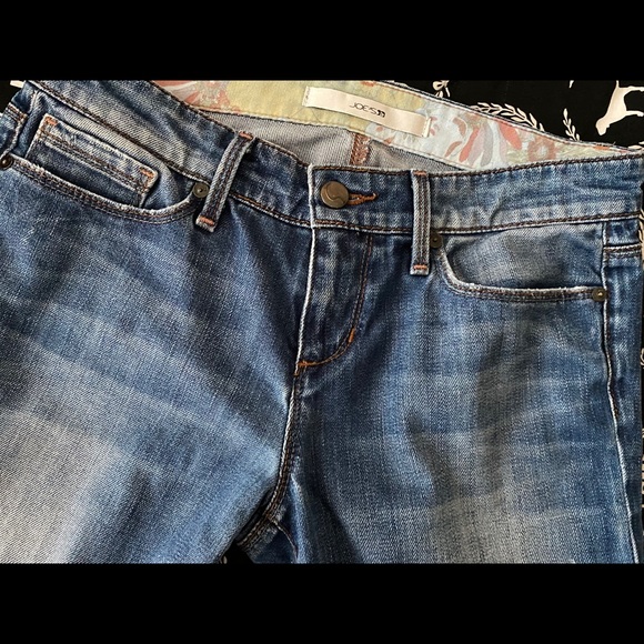 JOE’S DISTRESSED CROPPED STRAIGHT LEG JEANS - Picture 4 of 10